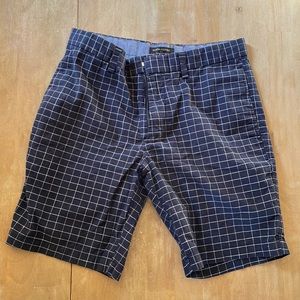 Banana Republic navy and white shorts